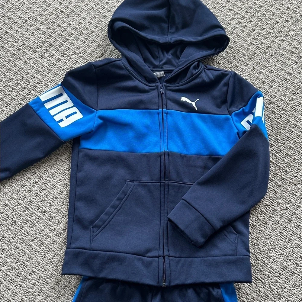 Puma Youth  Blue Hoodie Set
Size 6 - Picture 2 of 4